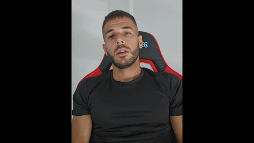 Fotograma del vídeo testimonio de Chivi