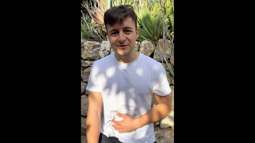 Fotograma del vídeo testimonio de Carles
