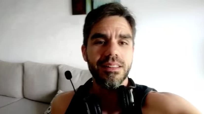 Fotograma del vídeo testimonio de Carlos Carreras